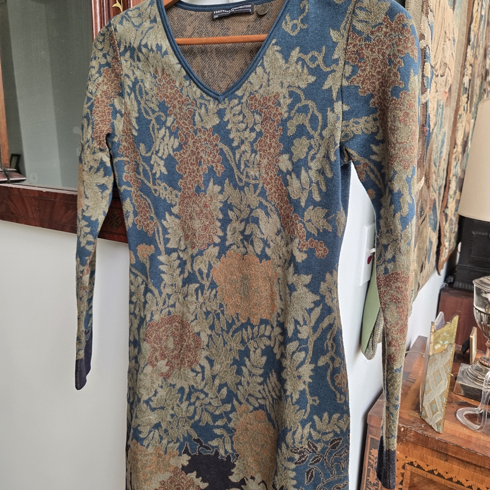GORGEOUS Peruvian Connection Multicolor Knit Dress with Logo Charm